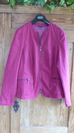 schöne Jacke Gr 44 Bonita
