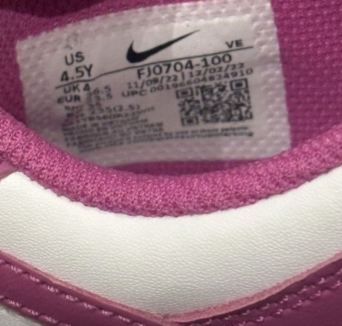 Nike Herrenschuhe: Chaussures Nike rose – Neu (gemäss Beschreibung) aus Mont-sur-Lausanne von Julie_cty 4