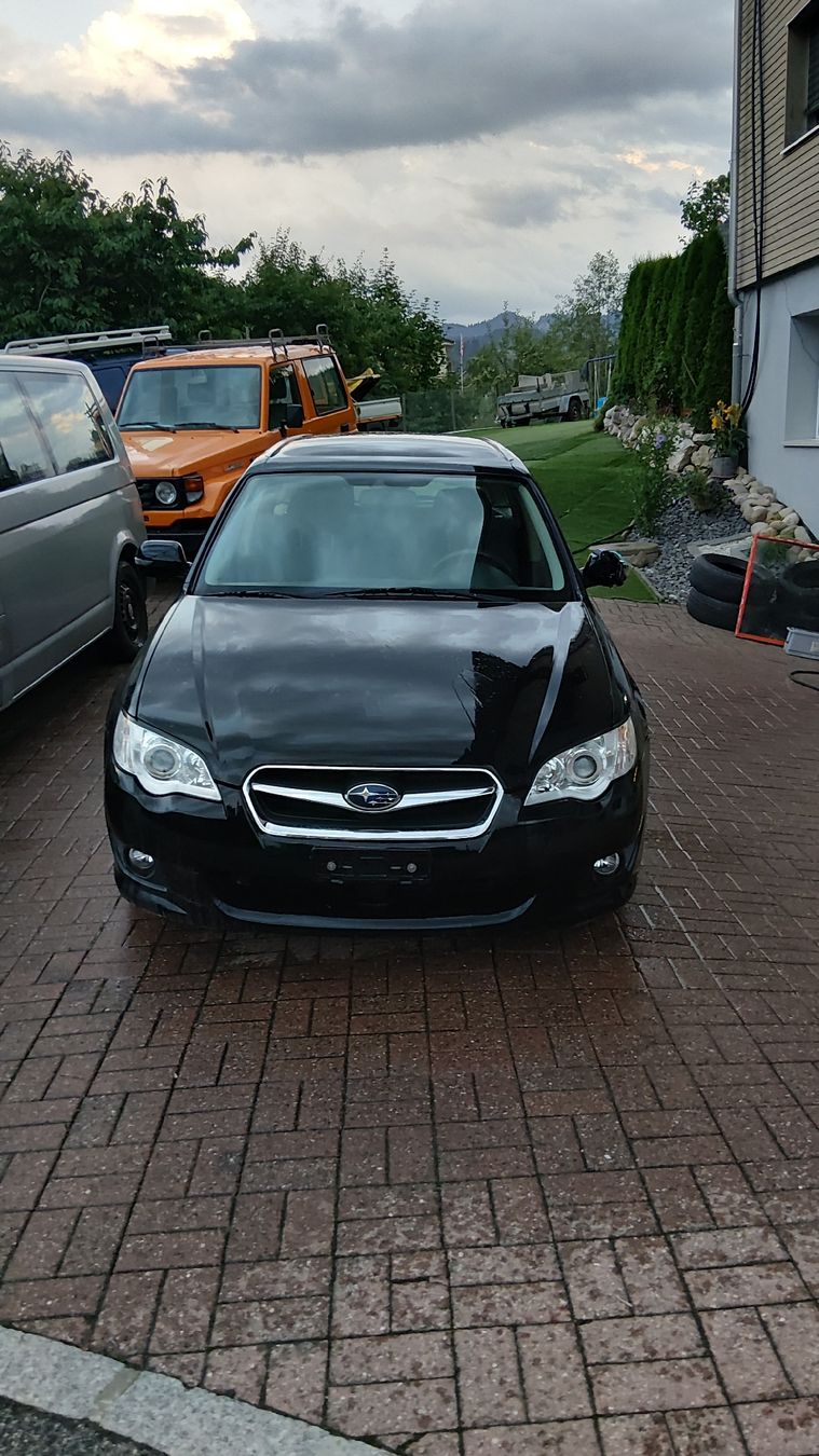 Subaru Automobili: Subaru Legacy mit Restmfk – Usato da Luthern venduto da bru_tb62