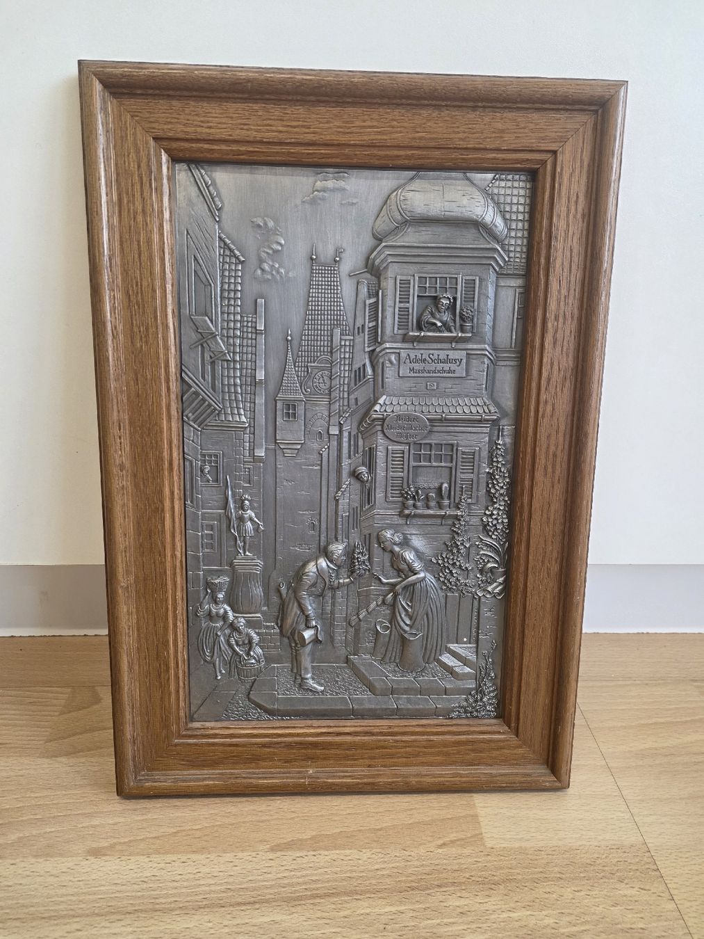 Foto & Immagini: WMF Zinnbild relief mit Stadtansicht – Usato da Rieden AG venduto da RuvensBrocki