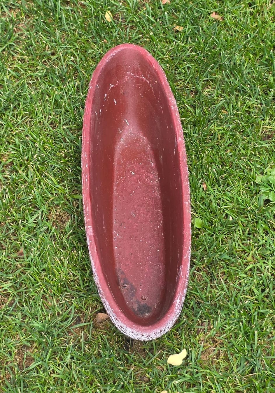 Vase & Récipients: Schöne Blumenvase oval rot mit Muster  – D'occasion à Rheinsulz par Dred 6