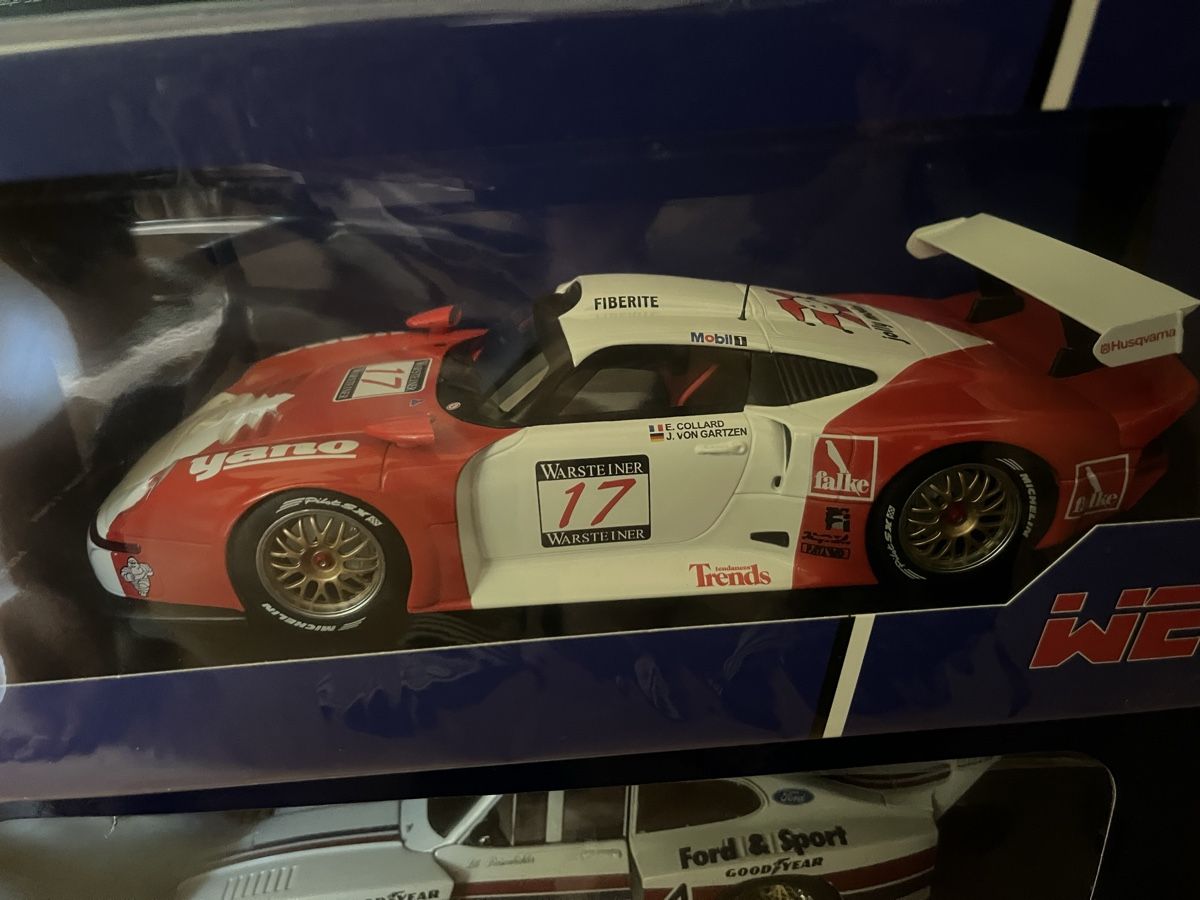 Porsche Modellini d'auto: Porsche 911GT1.   1:18 – Nuovo e nell'imballaggio originale da Rümlang venduto da Papamoll4 1