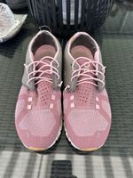 On Cloud Laufschuhe Damen Rosa Grau Grösse 38.5 (W7.5)