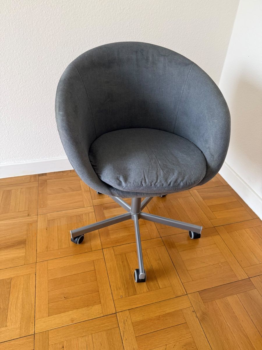 Stühle: Chaise à roulettes  – Gebraucht aus Genève von Pantherapwr 1