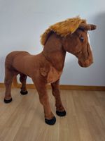 Reitbares Spielpferd (macht Galopp Geräusche) 