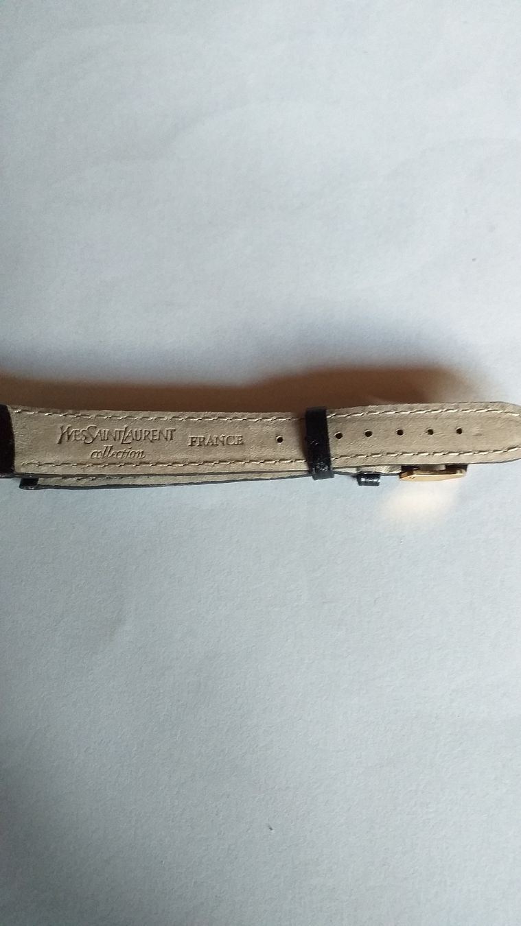 Armbänder & -reifen: Uhrenband – Neu und originalverpackt aus Wünnewil von 04Blume 1