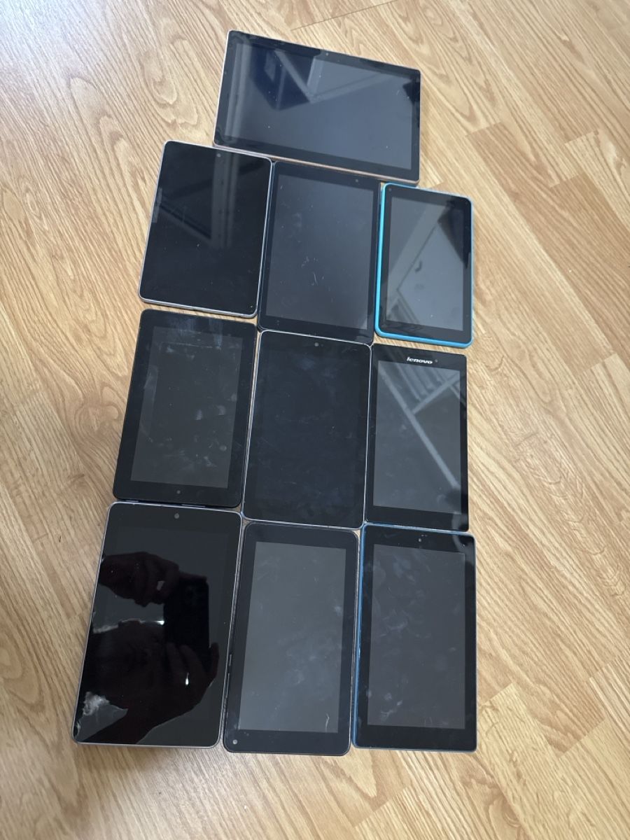 Tablet PC: 10 Tablet Mix different sizes   – Difettoso da Riehen venduto da Top-Quality