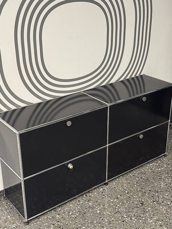Scaffali: USM Haller Sideboard Graphitschwarz – Usato da Glattbrugg venduto da q-aderdesign 1
