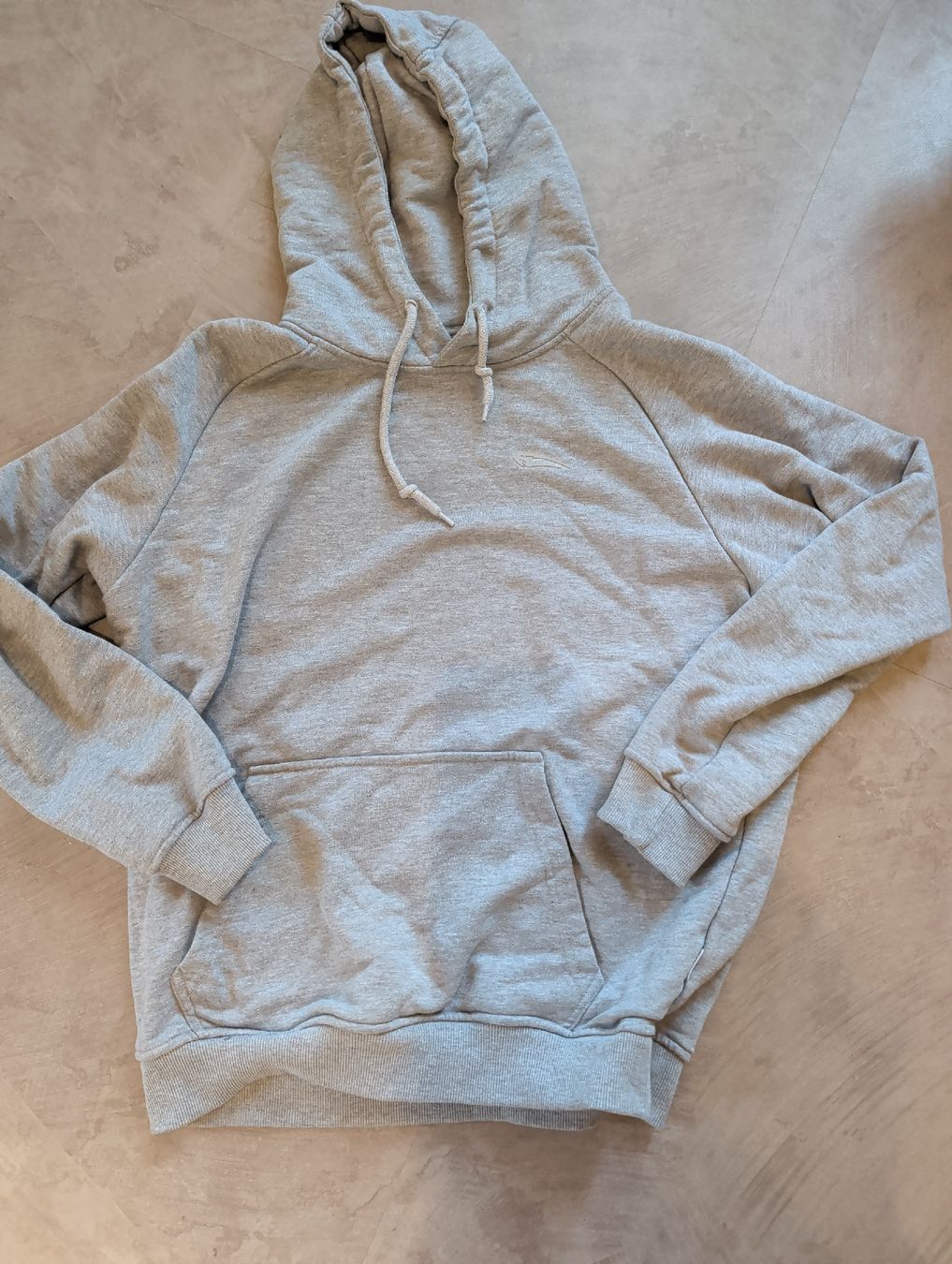 Maglioni & Felpe: Slimodox  Hoodie  – Usato da Neuendorf venduto da borns