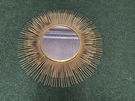 Goldener Wandspiegel im Sonnen-Design – Hingucker!