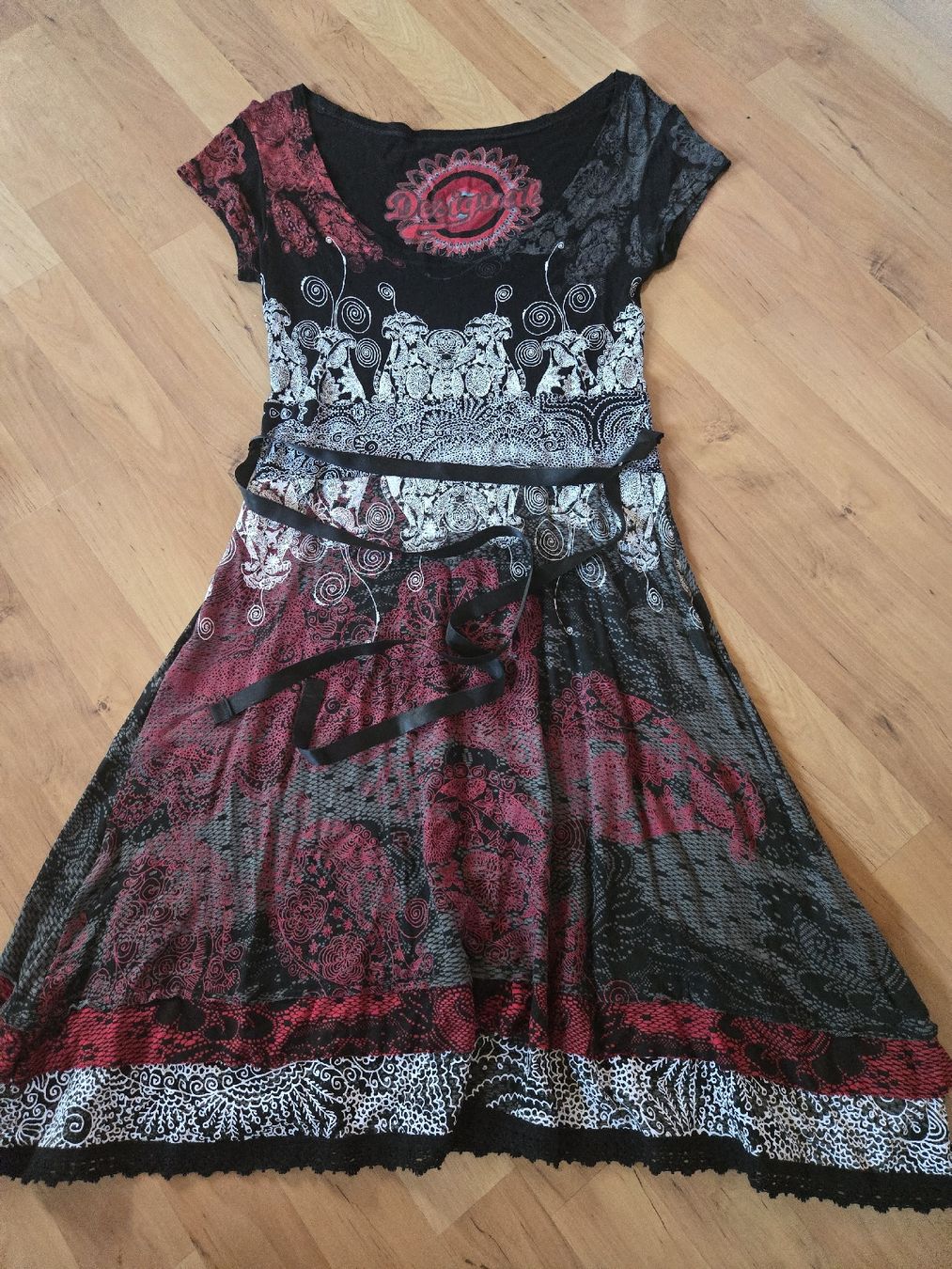 Desigual Kleiderpakete: Kleiderpaket Desigual Gr. M – Gebraucht aus Zwingen von crazy84 2
