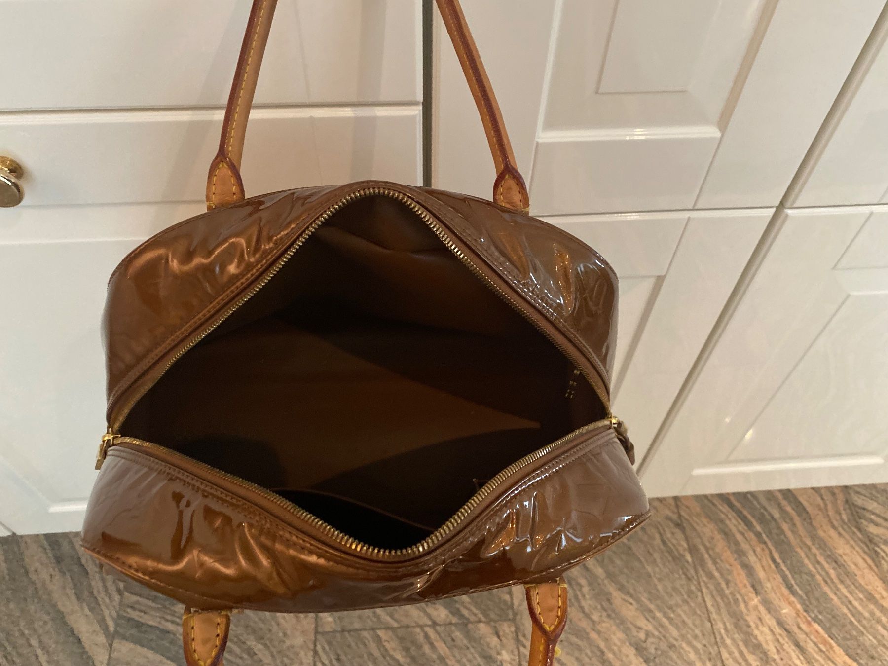 Louis Vuitton Borse: LOUIS VUITTON Tompkins Square Bronze Monogram Vernis, 36cm – Usato da Winkel venduto da ferrari2022 7
