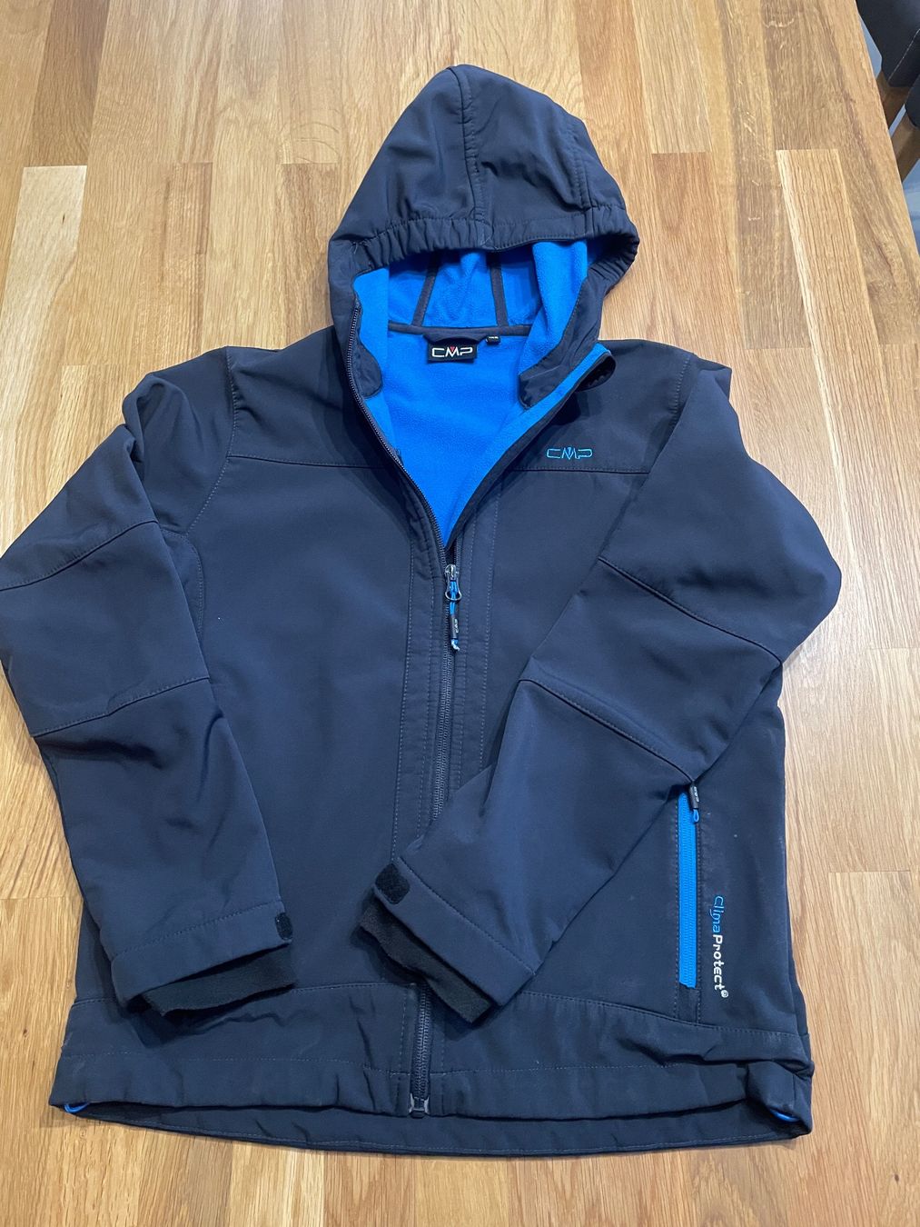 CMP Giacche & Cappotti: CMP Softshelljacke Fix Hood Kinder Gr. 152 – Usato da Herznach venduto da mavoeg-H