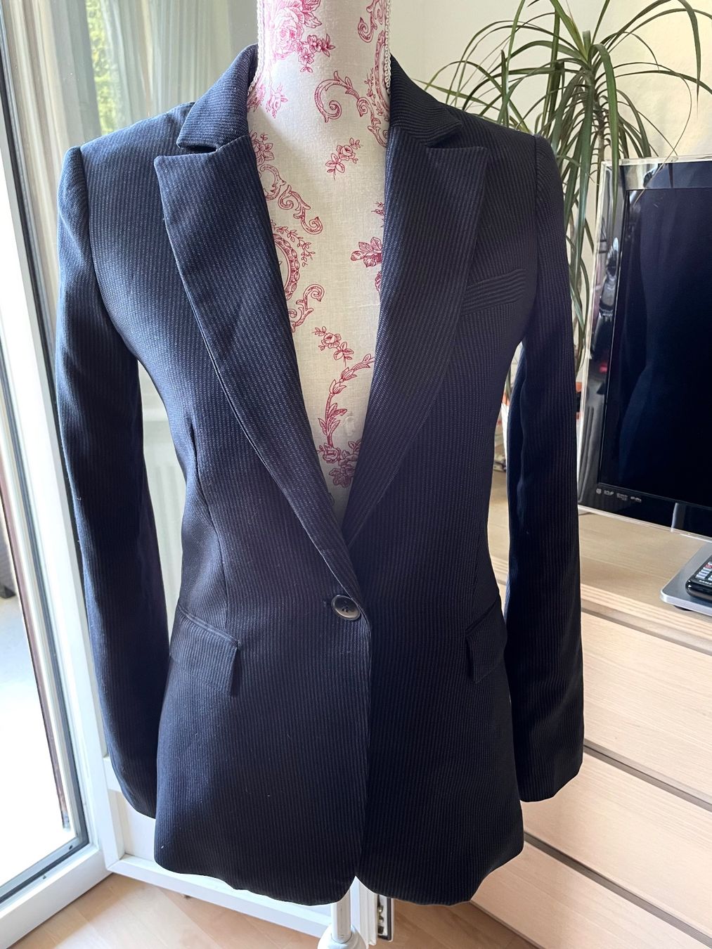 Mango Giacche: MANGO Blue Navy Blazer XS/S – Usato da Zürich venduto da Angela_Fashion_Lover 2