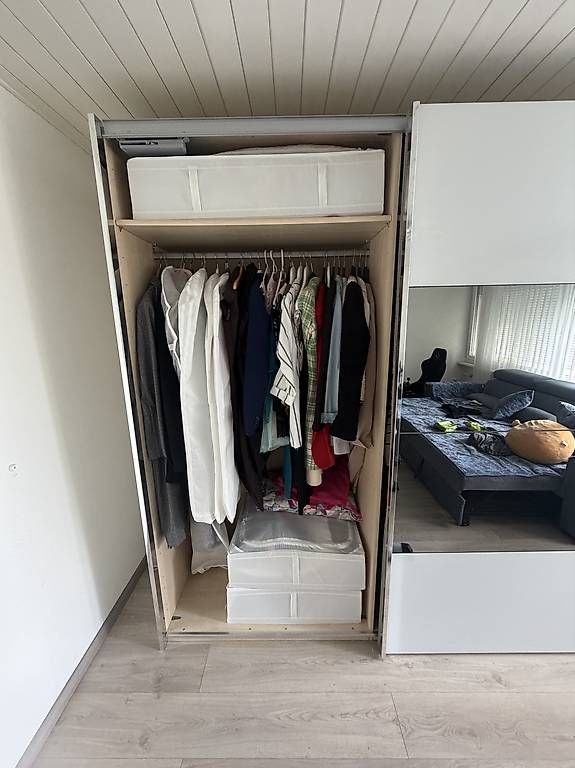 Armadi: Kleiderschrank – Usato da Bassersdorf venduto da Celicast205 2