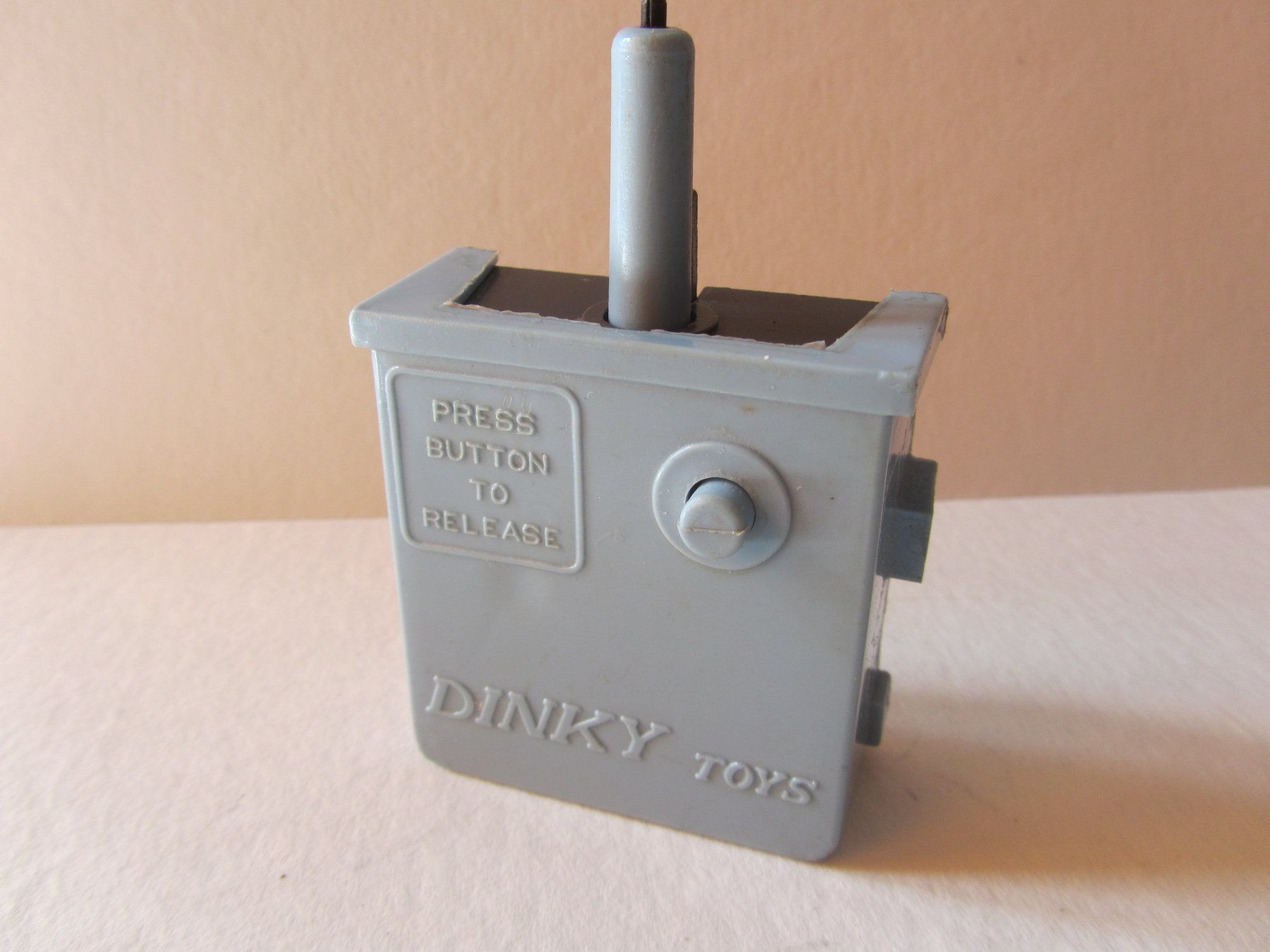 Dinky Toys Modellini d'auto: Dragster Set mit Starter Unit, Dinky Toys, Nr. 370 – Usato da Weiningen ZH venduto da dietsch57 6