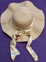 eleganter Strohhut mit hübschen Band - Kopfgrösse ca. 55cm