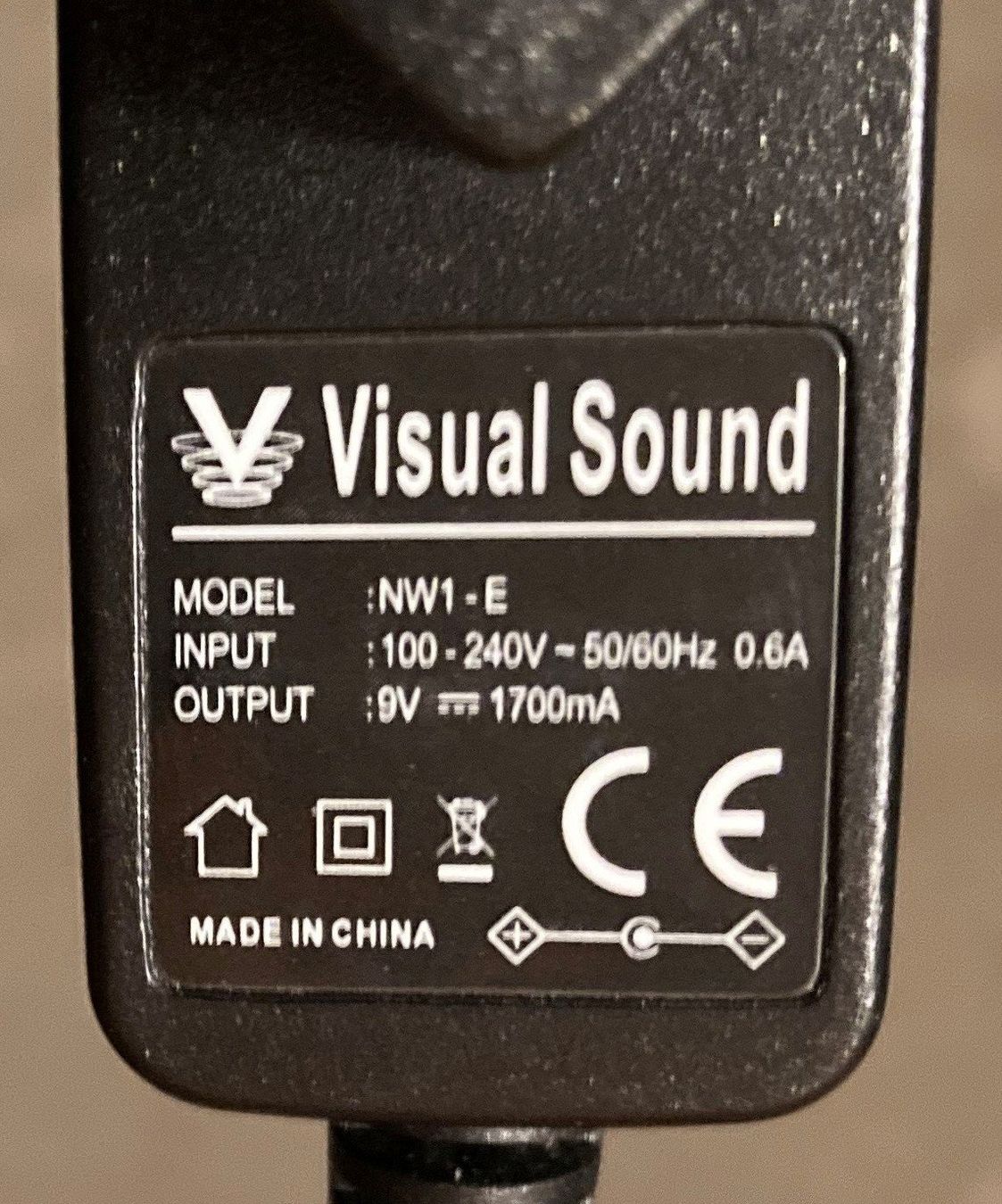 Strumenti musicali: TRUETONE 1 SPOT 9V/DC SCHALTNETZTEIL – Usato da Steffisburg venduto da Andichan 2