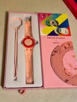 Trendy Fashion Quarz-Uhr im bekannten Look (Rosa/Rot)