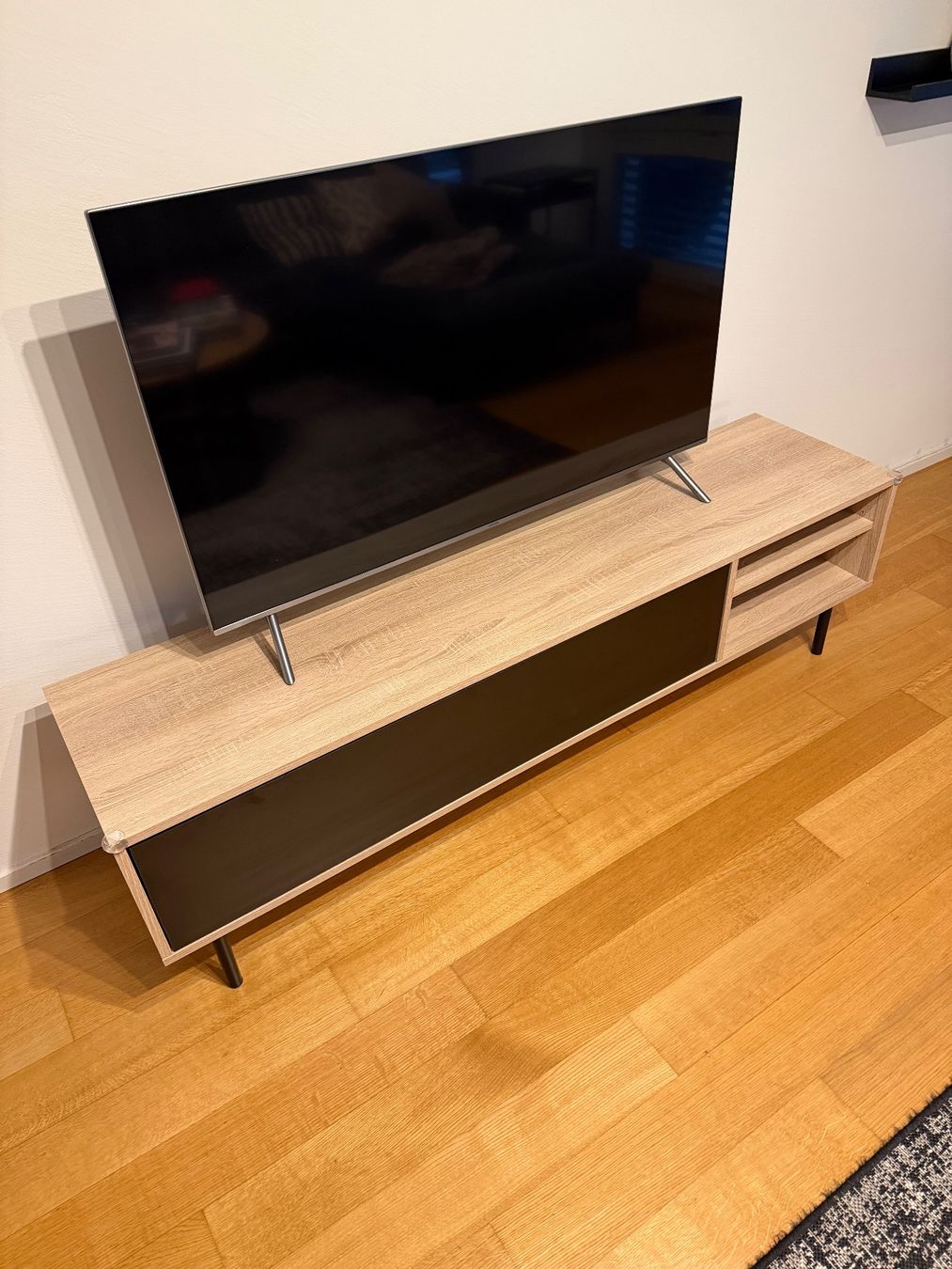 Livique TV Möbel: TV-Möbel – Gebraucht aus Männedorf von Zyg_m2rg 2