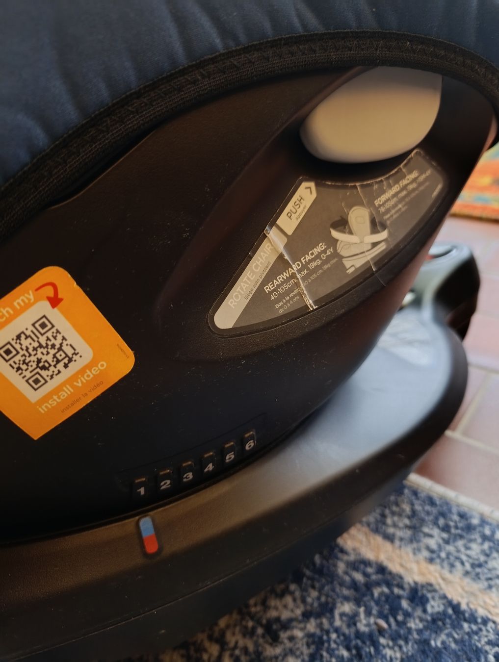 Joie Seggiolini per auto: siège auto Joie spin 360 – Usato da Saint Cergue venduto da qft_5kjh 9
