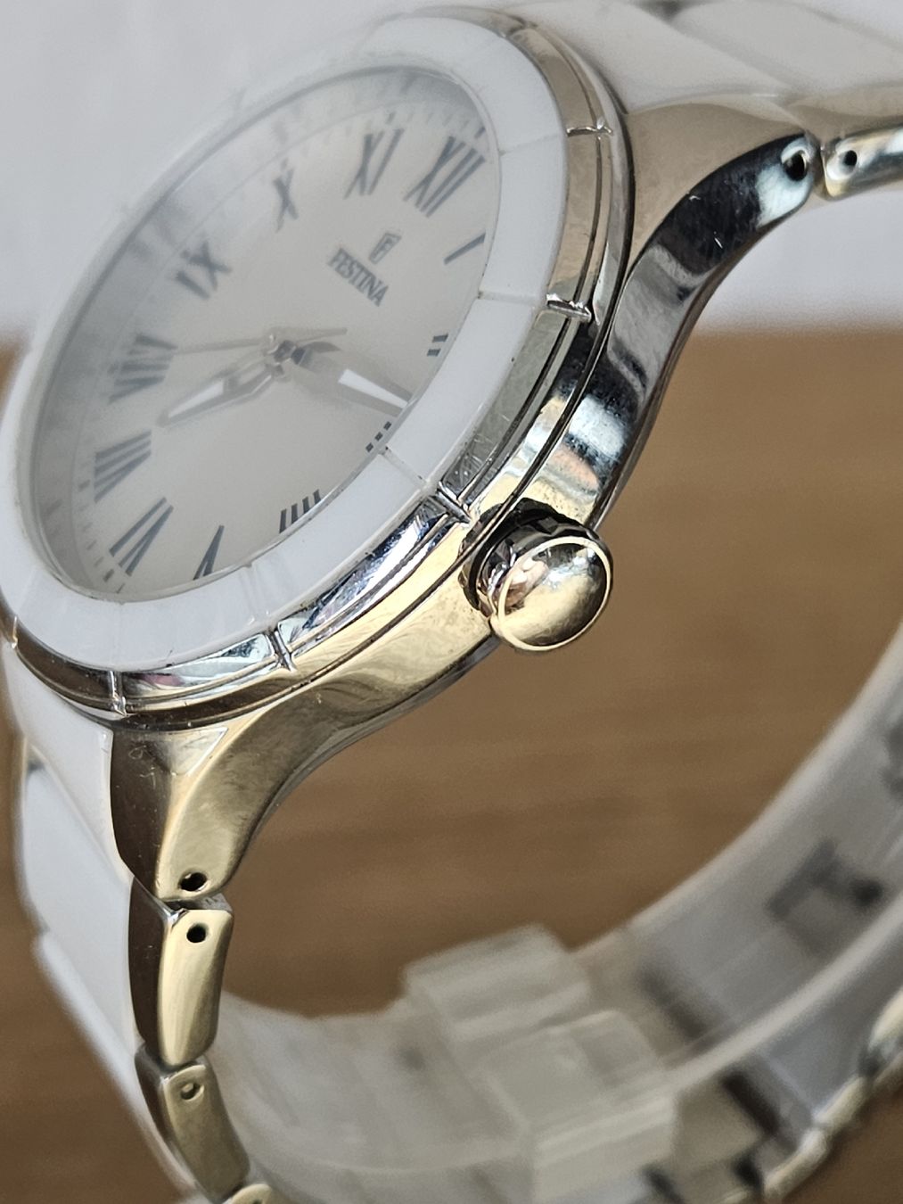 Festina Montres: Festina Damenuhr 38mm – D'occasion à Flamatt par pie_f9zm 3