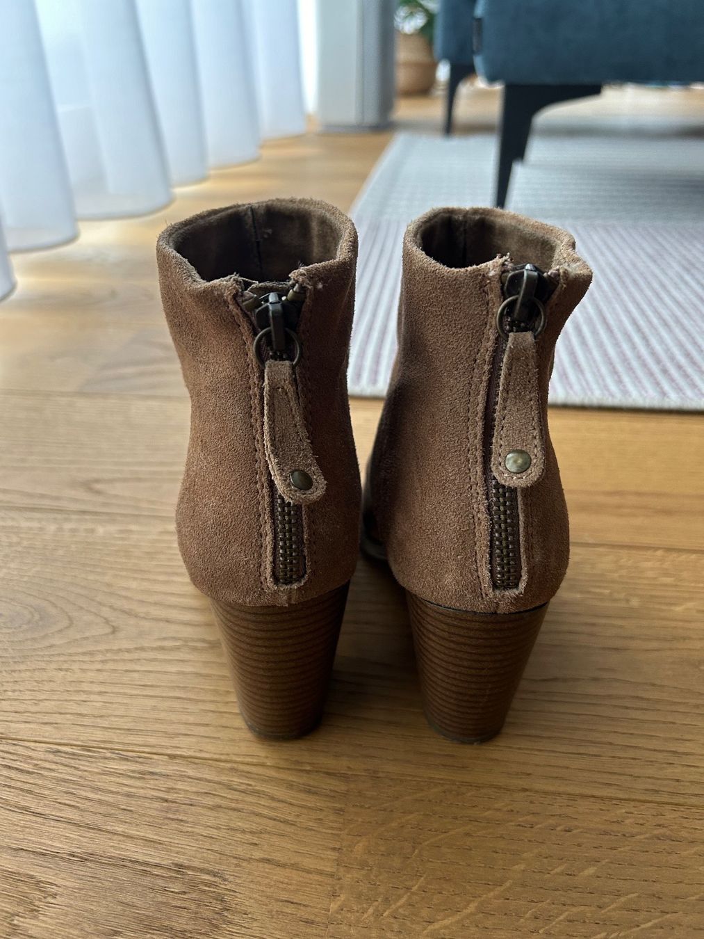 Chaussures femmes: Stiefelette Grösse 36 Leder – D'occasion à Birmenstorf AG par Reninata 2