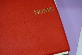2 Münzalben 1Rp. bis 20 Rp. Nominal über 65.-, ab 1880