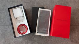 OnePlus 10 Pro 256 GB, Dual SIM, inkl. 5 Hülle / Cover