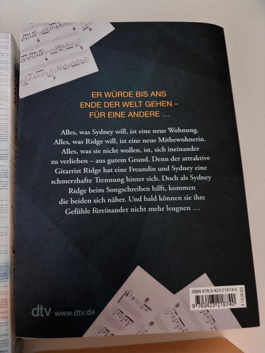 Libri: Bücherpaket, 4 Romane, Inusa, Hoover,.. – Usato da Erlinsbach SO venduto da flick20 2