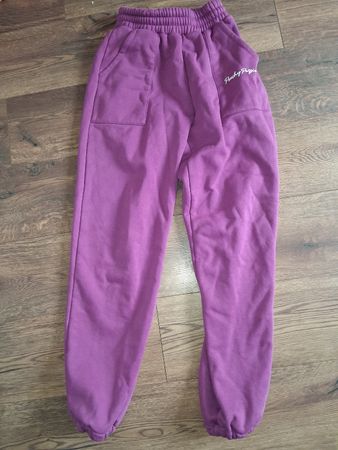 Peachy Passion Jogginghose Lila Grösse S, gut erhalten 💜👑