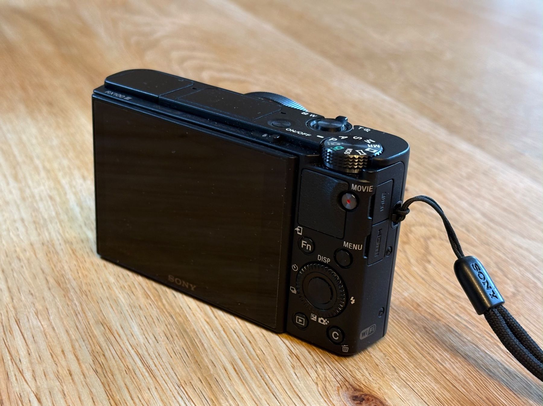 Sony Fotocamera: Sony RX100 III – Usato da Escholzmatt venduto da les_2t5g 3