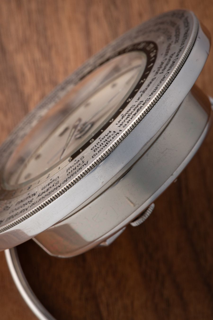 Hermès Orologi: Very Rare - HERMÉS Paris - World Time Table Clock with Case – Usato da Zürich venduto da KE-Sales 7
