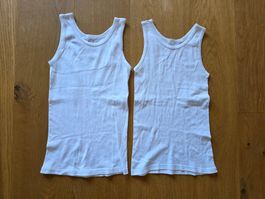 2x Unterhemden von "C&A Gr 146/152