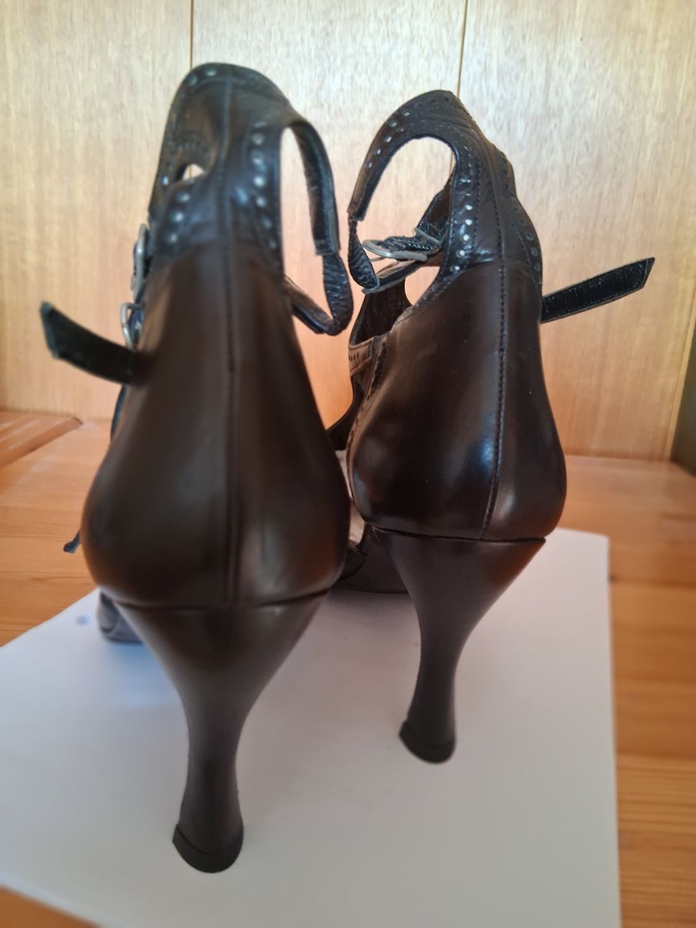 Karl Lagerfeld Scarpe da donna: Karl Lagerfeld Pumps – Usato da Einsiedeln venduto da Anteli 2