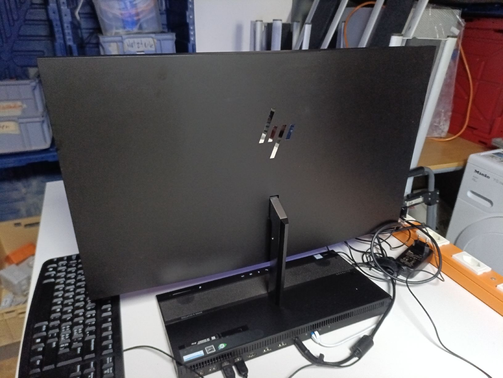 Hewlett Packard PC: Arbeitsstation allinone HP ELITEONE 1000 G2 – Usato da Meilen venduto da Dburchard 1