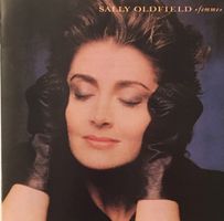 Sally Oldfield – Femme