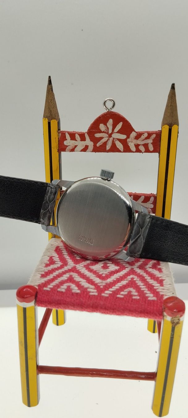 Orologi: Montre récupération – Usato da La Chaux-de-Fonds venduto da jac_9llg 7