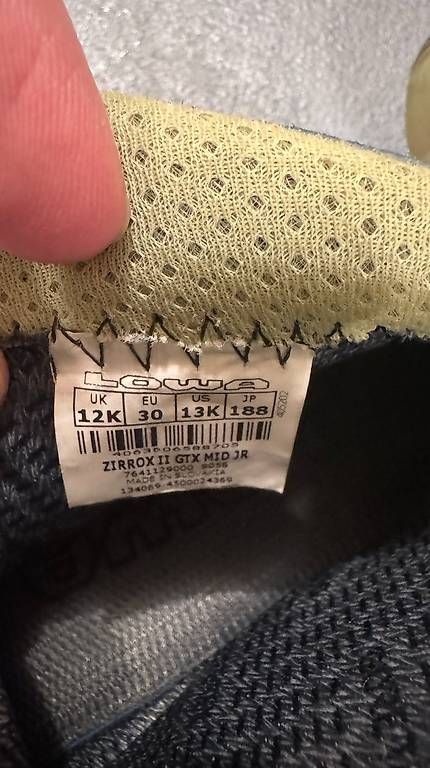 Scarpe per ragazzi: Lowa Wanderschuh / Winterschuh Gr. 30 – Usato da Au ZH venduto da haedae 3