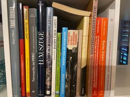 17 schöne Bücher über Eisenbahn/Railways/etc. Auch internat.