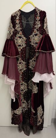 Kaftan Kleid Set dunkelrot bestickt mit Schleier 