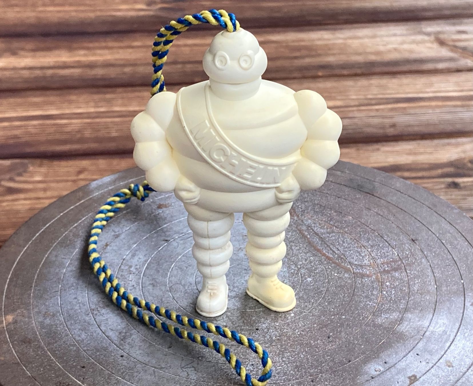 Michelin Statuette: Bibendum MICHELIN Kugelschreiber Männchen – Usato da Lüchingen venduto da Eeizo