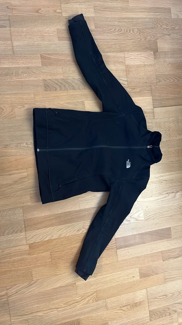 Vestes: The North Face Softshell Jacke – D'occasion à Zürich par tj_04