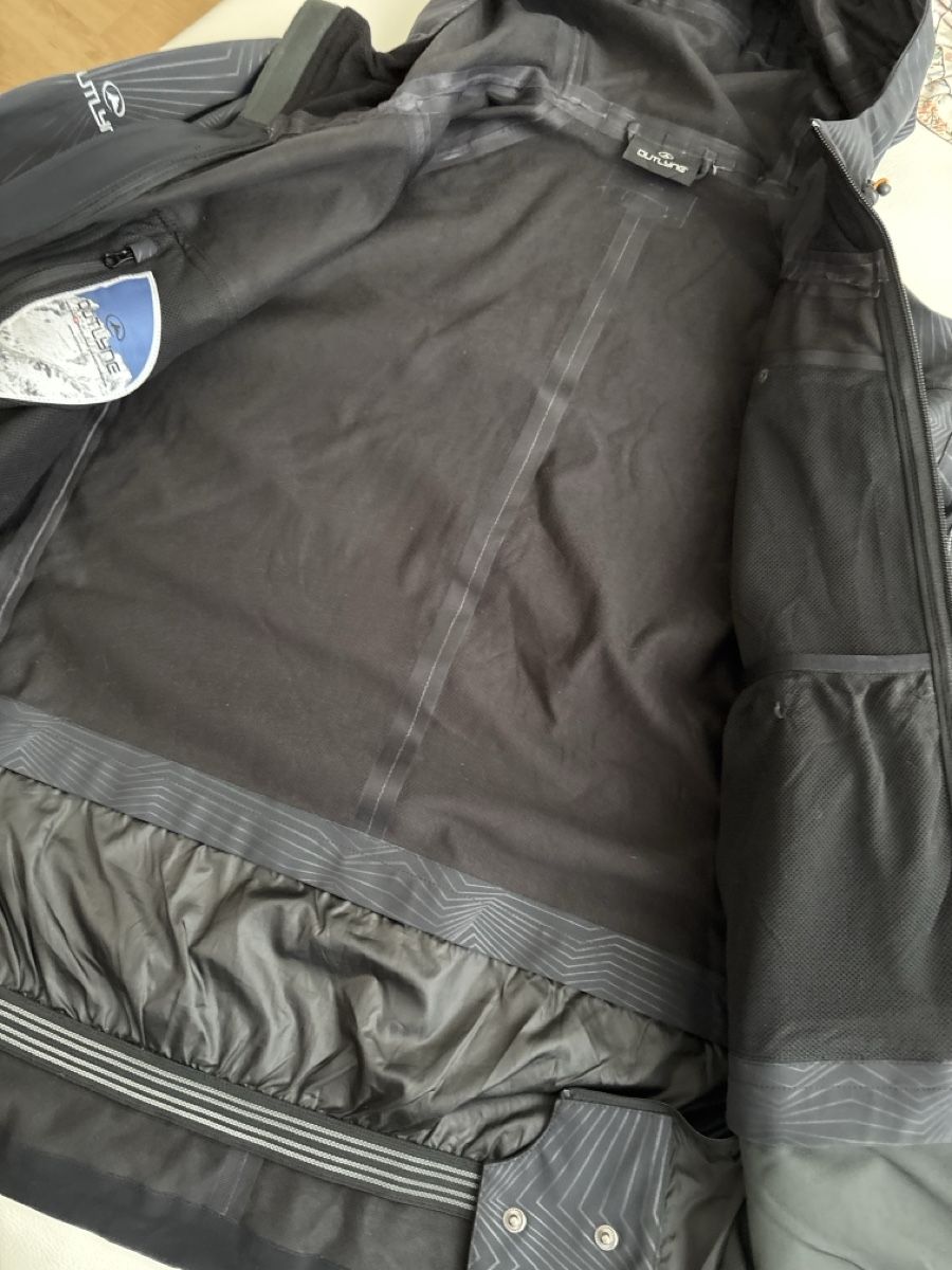 Giacche: Outlyne Herren Jacke,Schwarz – Usato da Nebikon venduto da Draga25 6