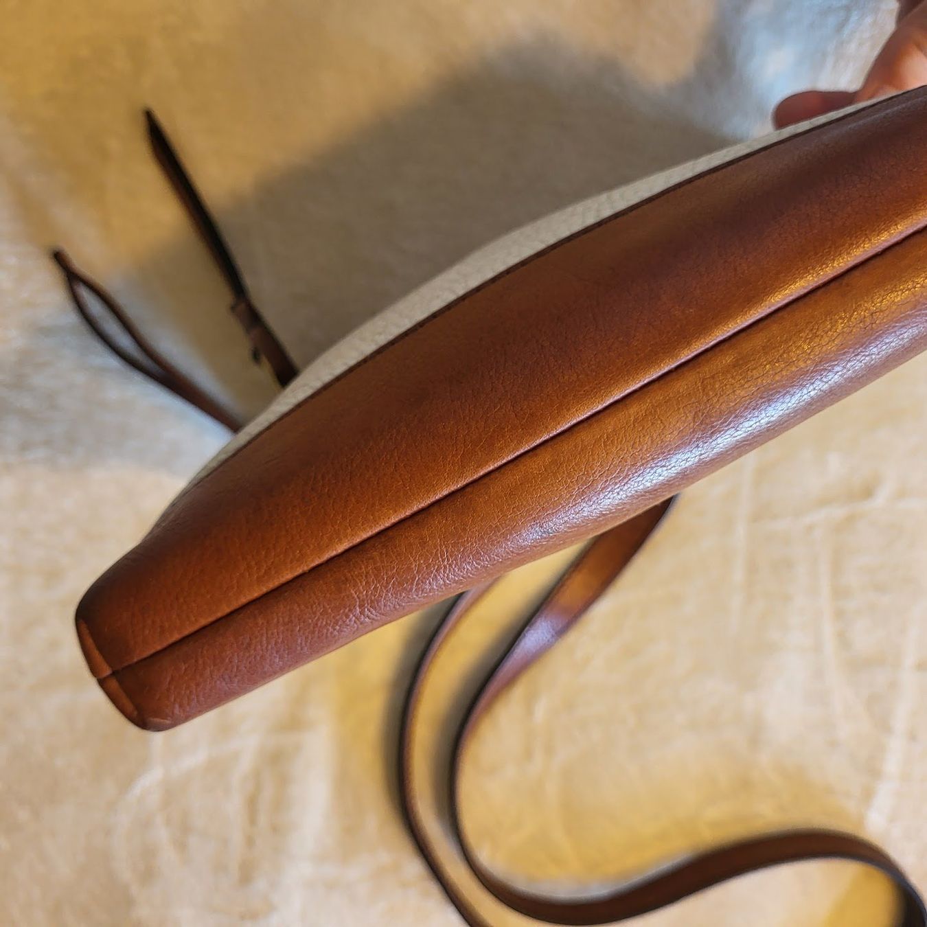 Fossil Taschen für Damen: FOSSIL Crossbody Tasche - Top Zustand – Gebraucht aus Tägertschi von TheChange 6
