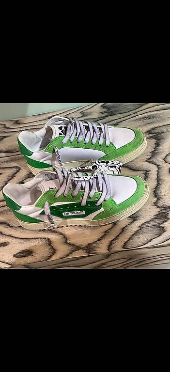 Herrenschuhe: Off-White Originali  Sneakers verdi e bianche n.40 – Gebraucht aus Cassina d'Agno von ama_r2fv