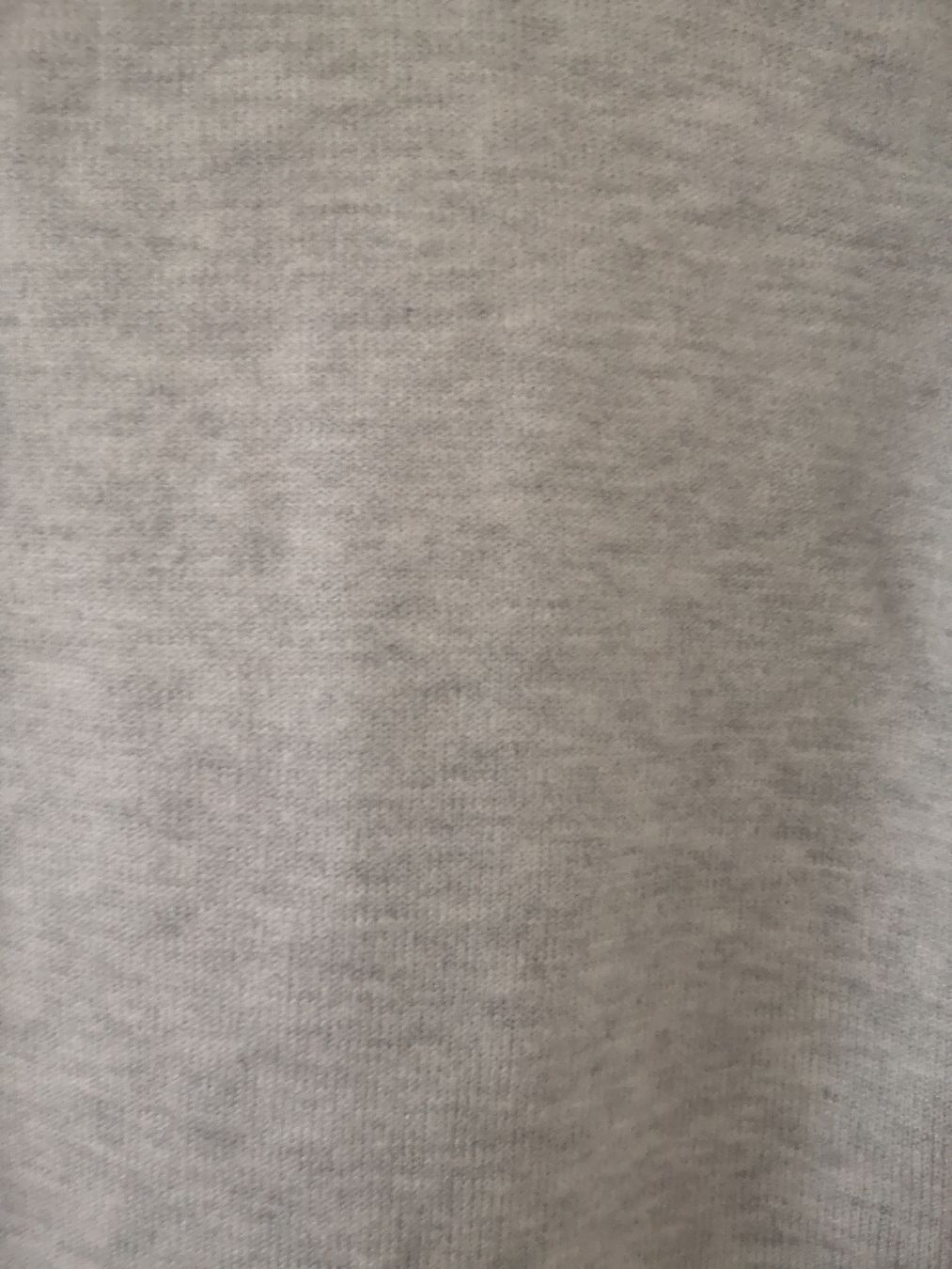 Maglioni & Felpe: grauer Kapuzen-Pulli Gr. 146/152 - Spendenaktion – Nuovo (secondo la descrizione) da Unterkulm venduto da Beljasch 2