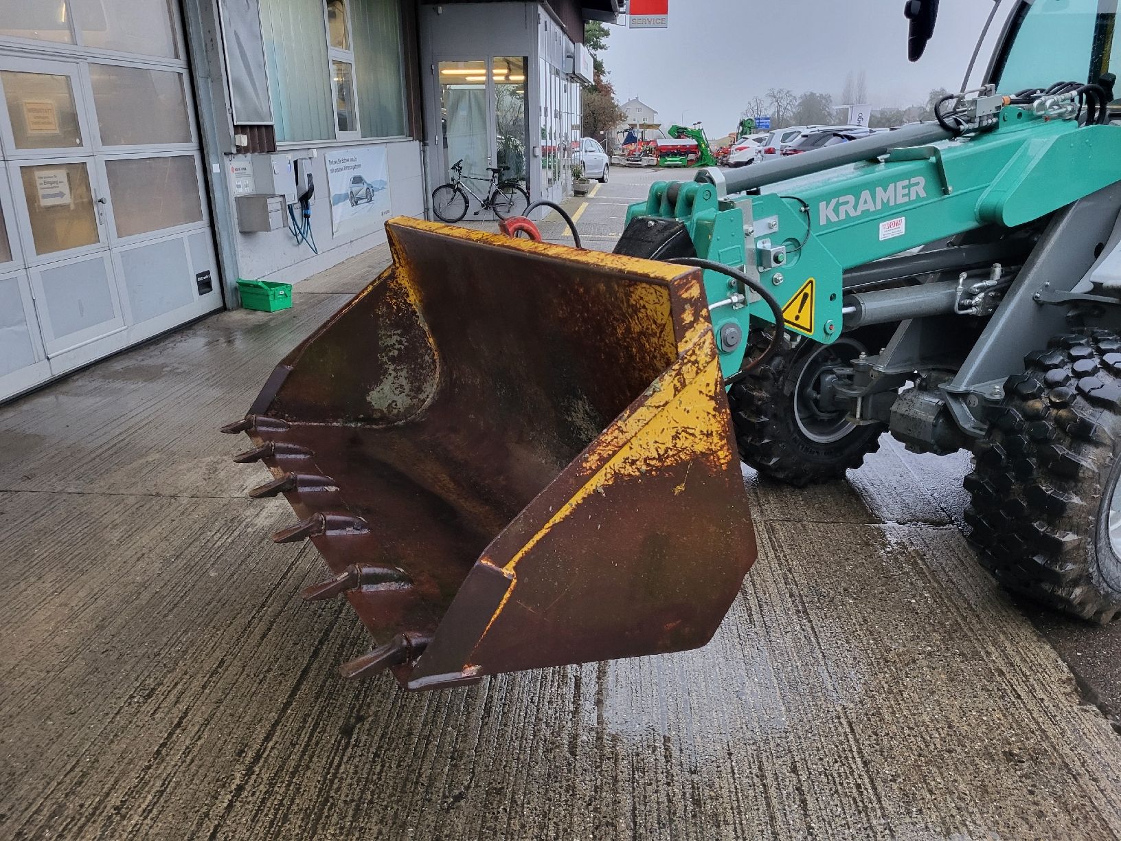 Kramer Hoflader: Kramer Schaufel 1.8m – Gebraucht aus Dettighofen von