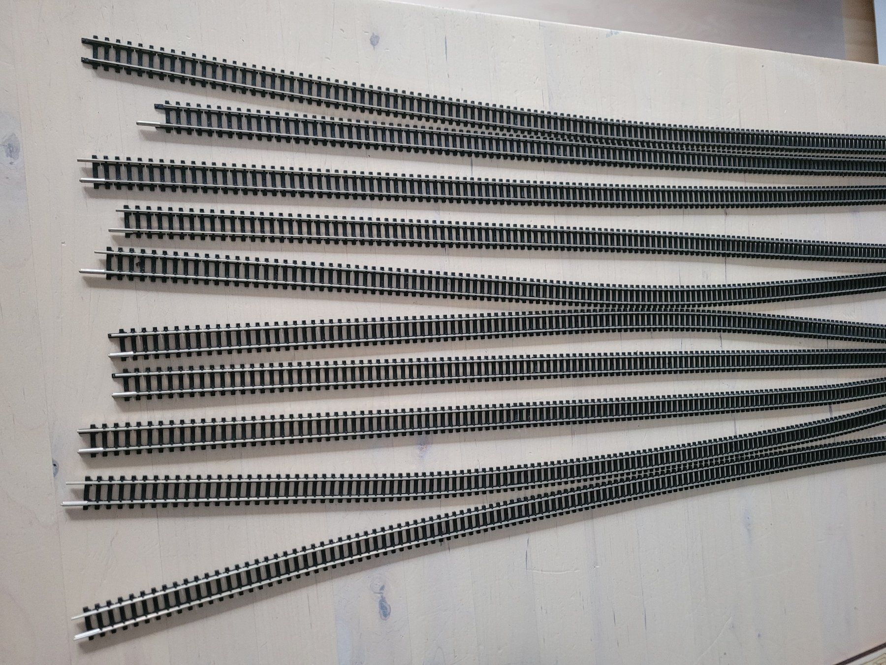 Trix Modelleisenbahnen: Flex Schienen – Neu (gemäss Beschreibung) aus Schwarzenburg von Obofi