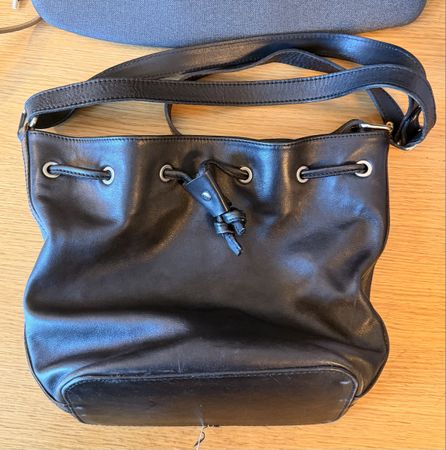 Ledertasche schwarz Damen Beutel guter Zustand